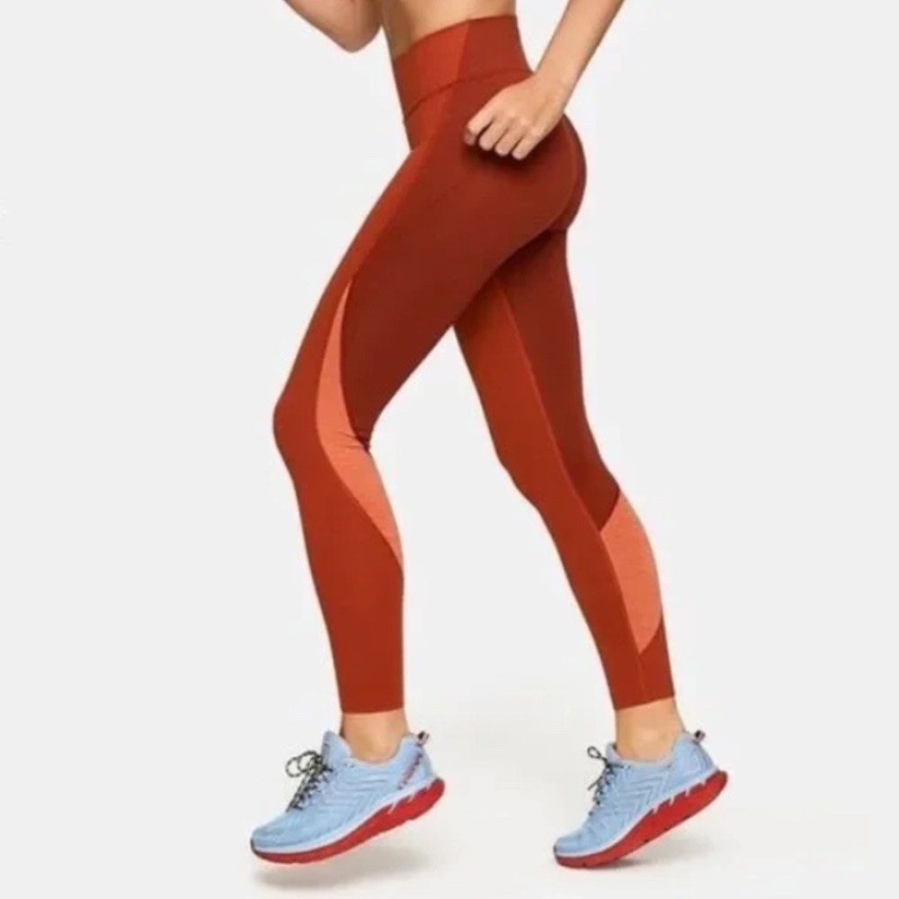 NWOT - Small - Outdoor Voices Zoom 7/8 TechSweat Legging - Smooth Lycra